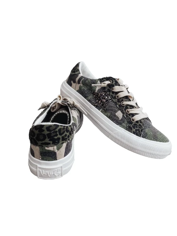 Women's Cosmic 2 Star Sneaker In Khaki